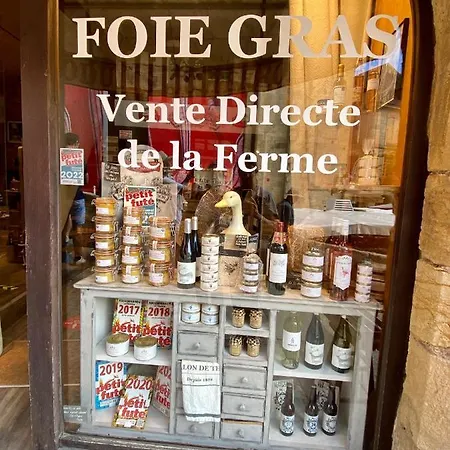 Les Flamboyants דירה *