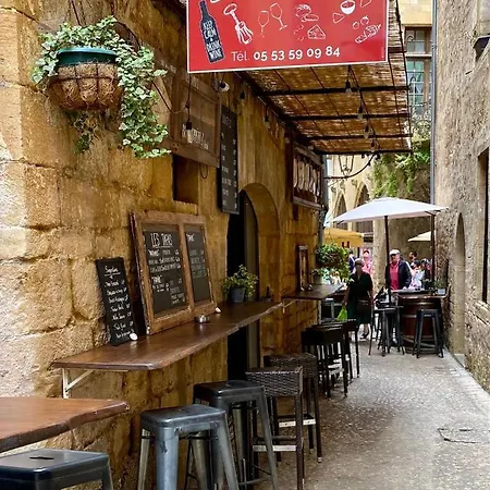 Les Flamboyants דירה *