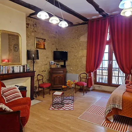 Les Flamboyants * سارلا لا كانيدا