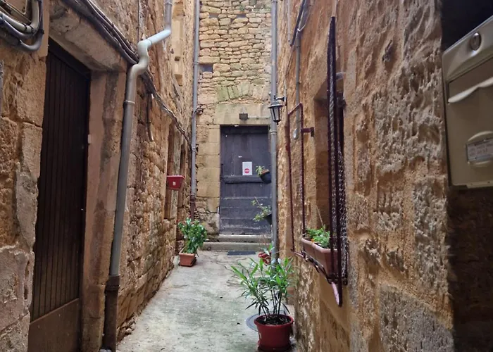 Les Flamboyants Sarlat-la-Canéda